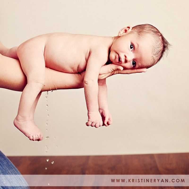 Regardez ces petits accidents rigolos qui rendent ces photos de nouveaux-nés si mignonnes | So Busy Girls