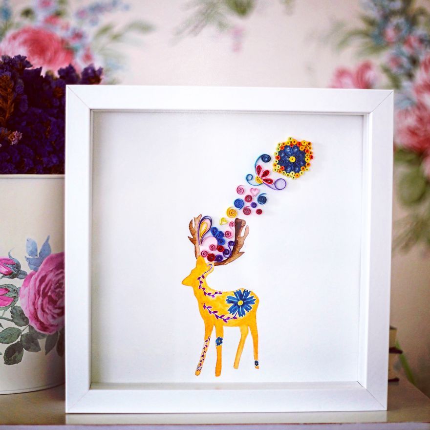 Idée déco simple et pas chère : des tableaux colorés à l'aquarelle et avec des feuilles de papier enroulées | So Busy Girls