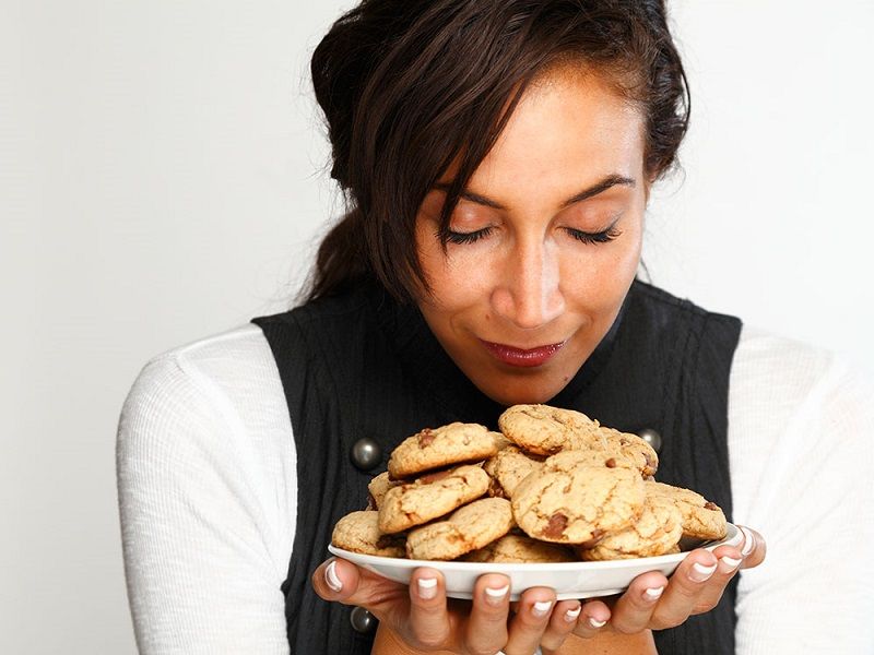 Mauvaise nouvelle : respirer l'odeur de la nourriture pourrait favoriser le stockage des graisses et vous faire grossir | So Busy Girls