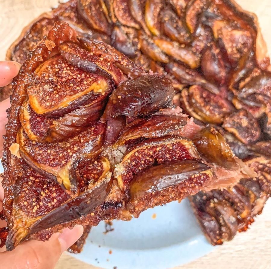 La recette de la tarte aux figues caramélisées simple et gourmande | So Busy Girls