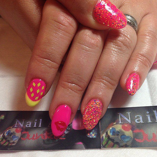 28 nail arts parfaits pour le printemps | So Busy Girls