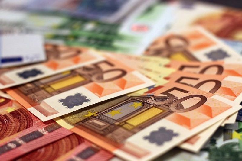 Ce patron généreux offre 1,6 million d'euros à ses salariés ! | So Busy Girls