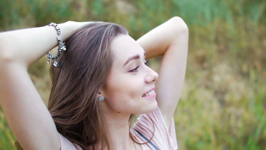 10 signes que vous devriez prendre rendez-vous chez le coiffeur au plus vite | So Busy Girls