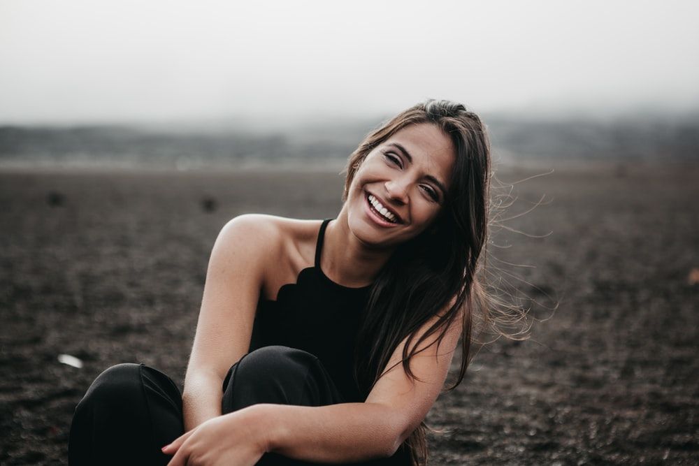 7 choses que vous devez arrêter de faire pour ne plus vous maltraiter | So Busy Girls
