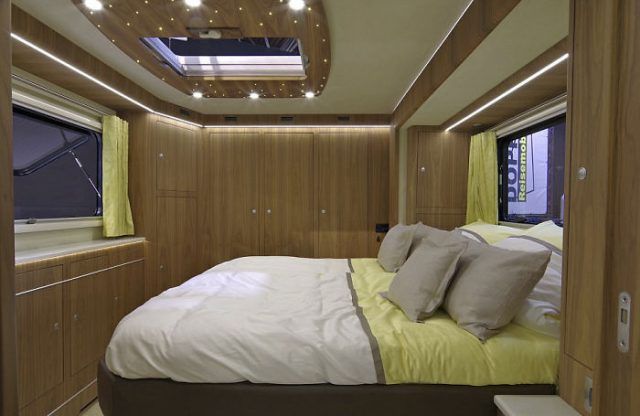 Ce camping-car d'1 500 000€ est sûrement plus luxueux que votre maison | So Busy Girls