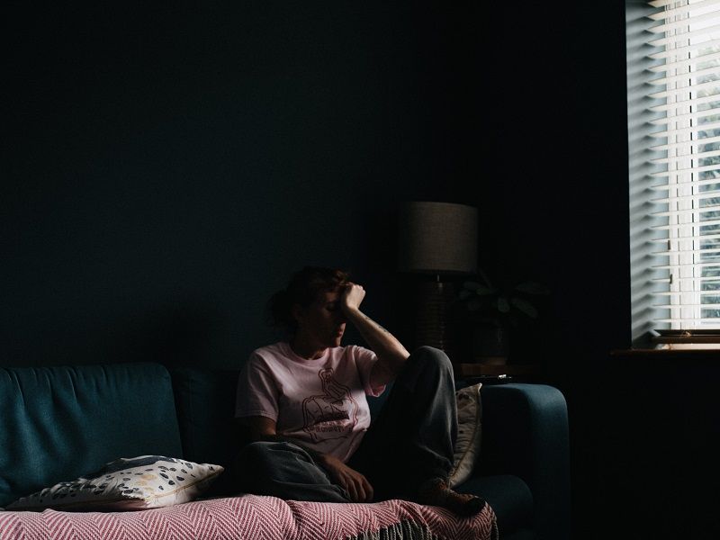 Pourquoi vous devez absolument arrêter le gaslighting intérieur, cette habitude autodestructrice qui vous fait du mal | So Busy Girls