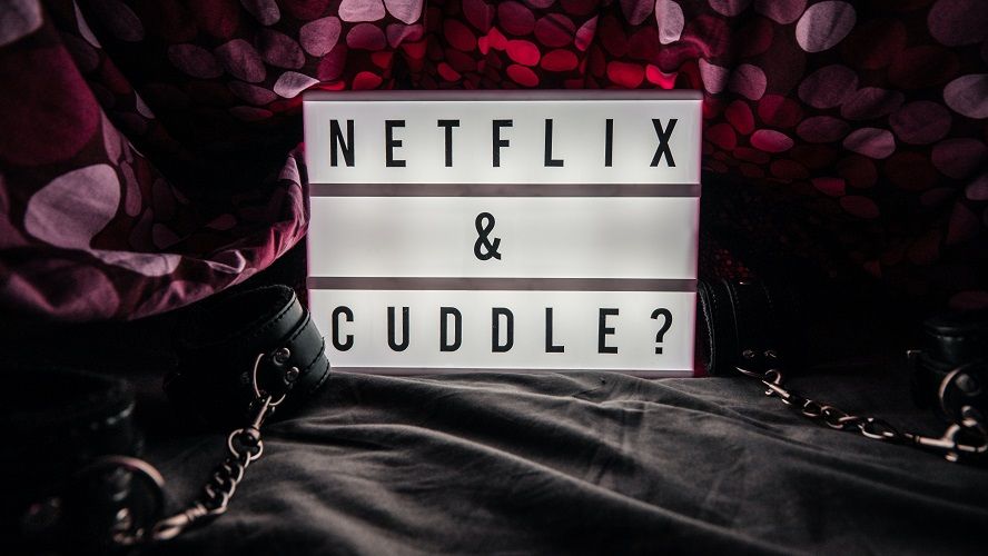 5 séries Netflix torrides et sexy parfaites pour la Saint Valentin | So Busy Girls
