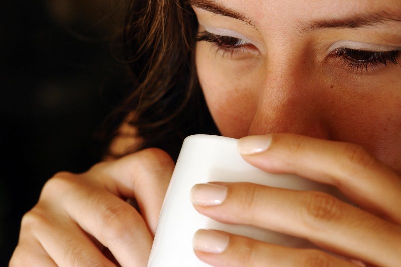 2. Un chocolat chaud ? Oui, s'il vous plaît | So Busy Girls