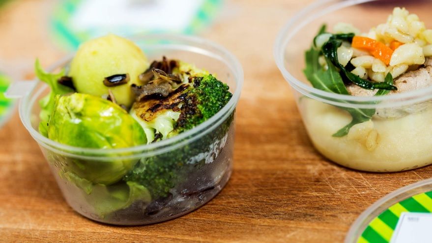 Pourquoi vous devriez garder tous les restes de vos plats, même s'il n'en reste que quelques cuillères | So Busy Girls