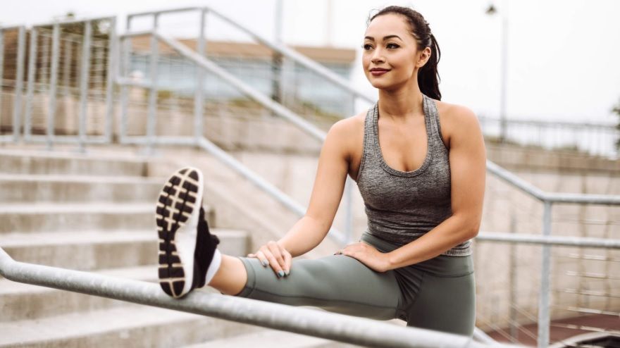 Voilà pourquoi vous devez arrêter de faire du sport quand vous êtes maquillée | So Busy Girls