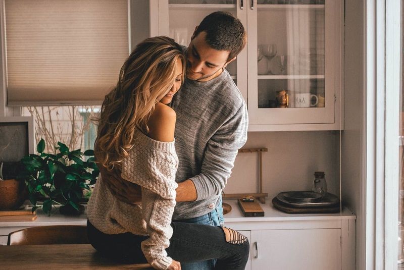 Voici le nombre de partenaires sexuels moyen qu'une personne a au cours de sa vie | So Busy Girls