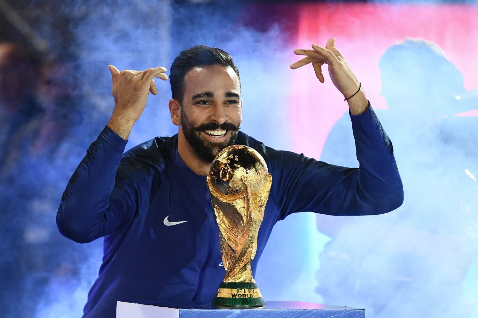 Adil Rami : sa fugue étonnante d’un dîner officiel à l'Elysée