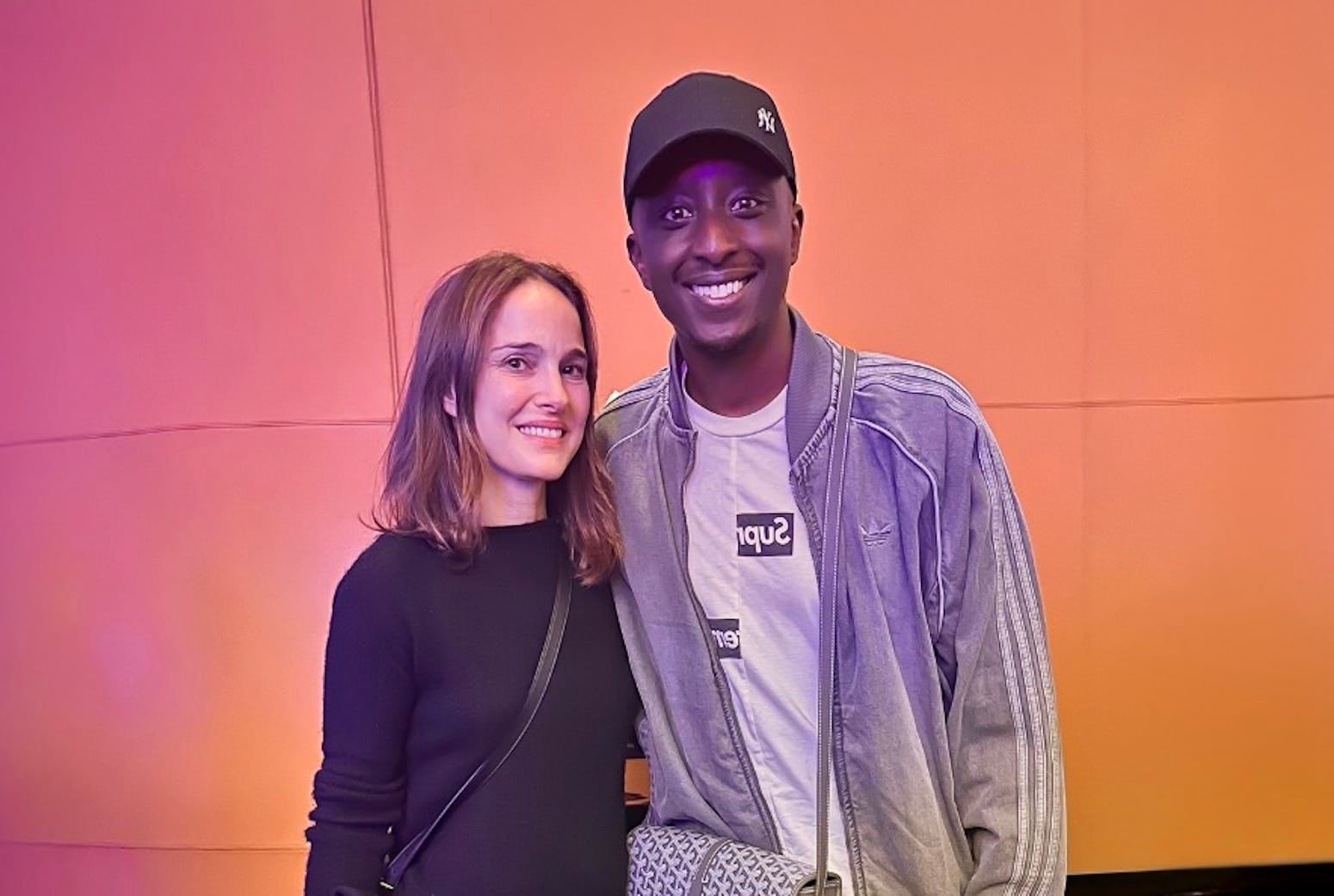 Ahmed Sylla et Natalie Portman s’affichent ensemble : une photo improbable