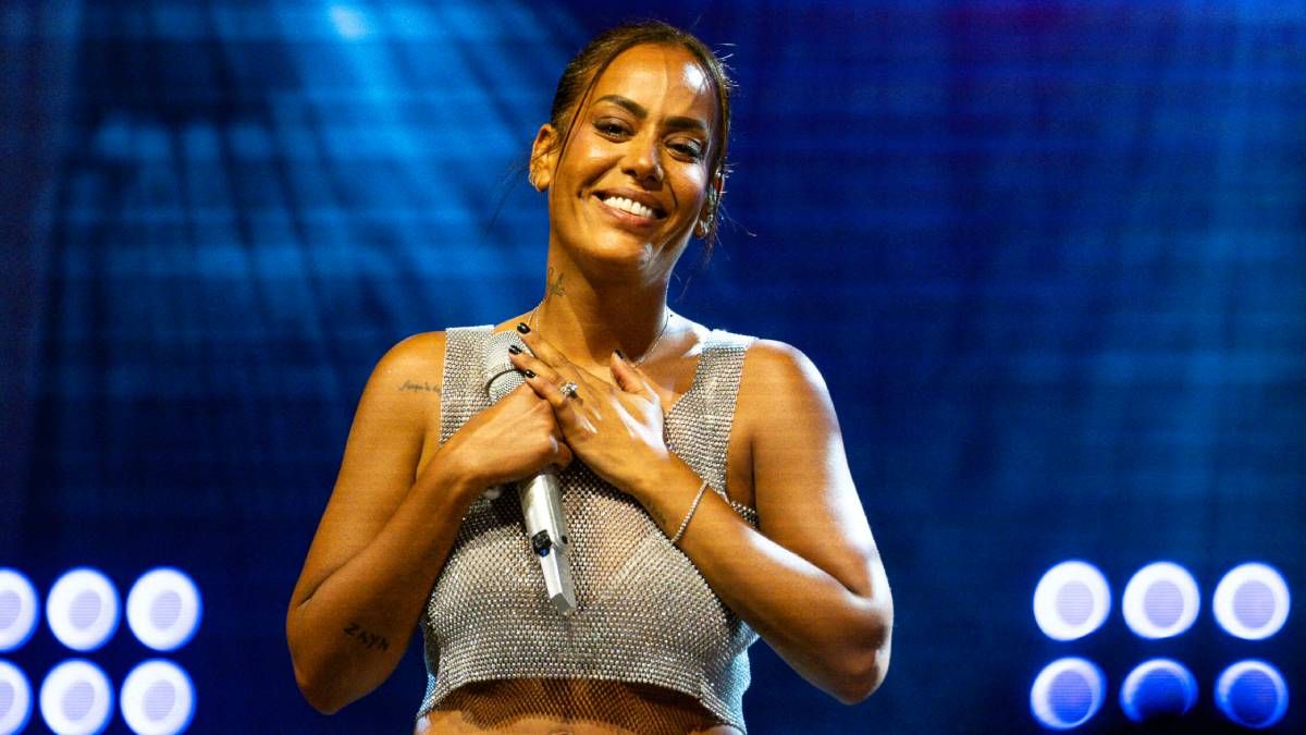 Quand le rideau tombait, il n&rsquo;y avait rien derri&egrave;re : Amel Bent se confie sur le vide qu&rsquo;elle ressentait avant sa vie de famille