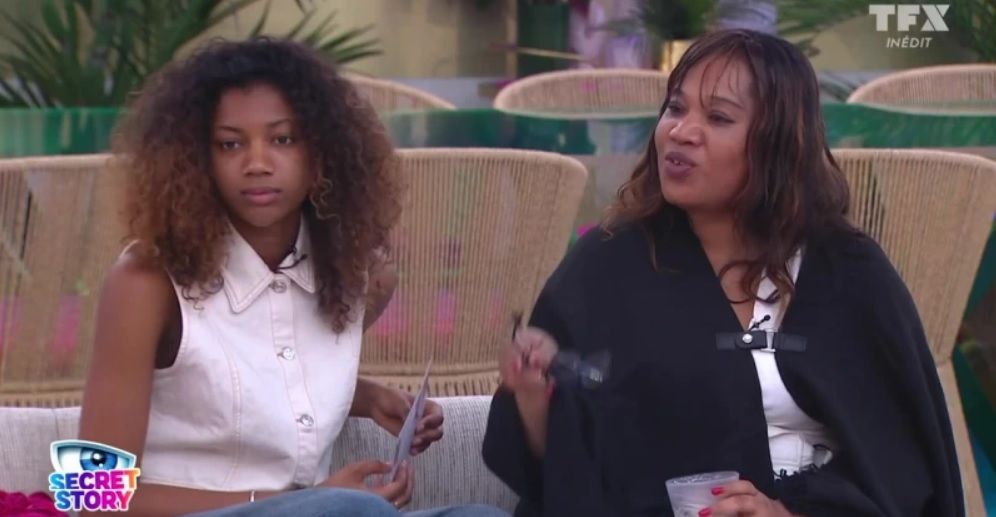 Secret Story : la mère d’Anita affiche sa fille devant Noah, la scène humiliante qui fait réagir le public