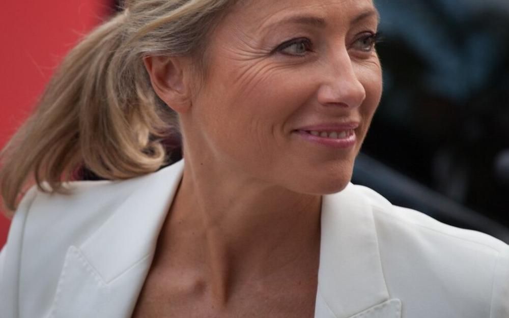 France 2 se sépare d'Anne-Sophie Lapix : analyse des raisons d'un départ annoncé