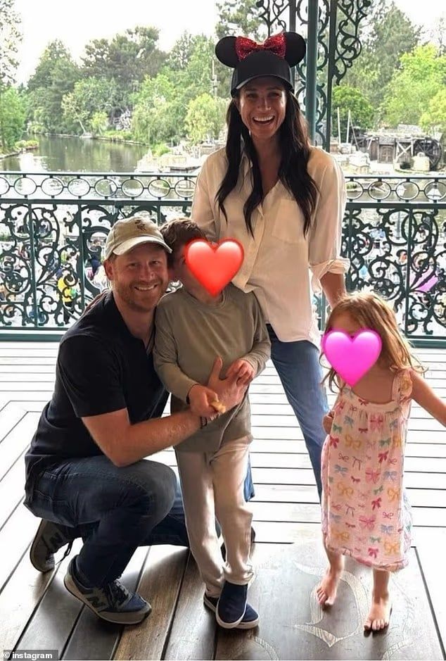 Meghan Markle et Harry publient une photo familiale : cette diff&eacute;rence physique tr&egrave;s remarqu&eacute;e entre Archie et Lilibet