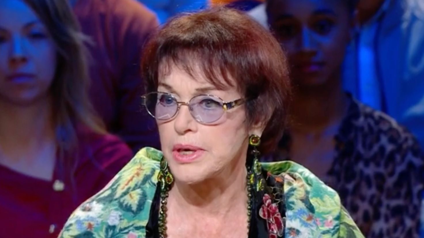 Je l’ai vu de mes yeux : ce que décrit Anny Duperey sur les fans de Patrick Bruel relance le débat