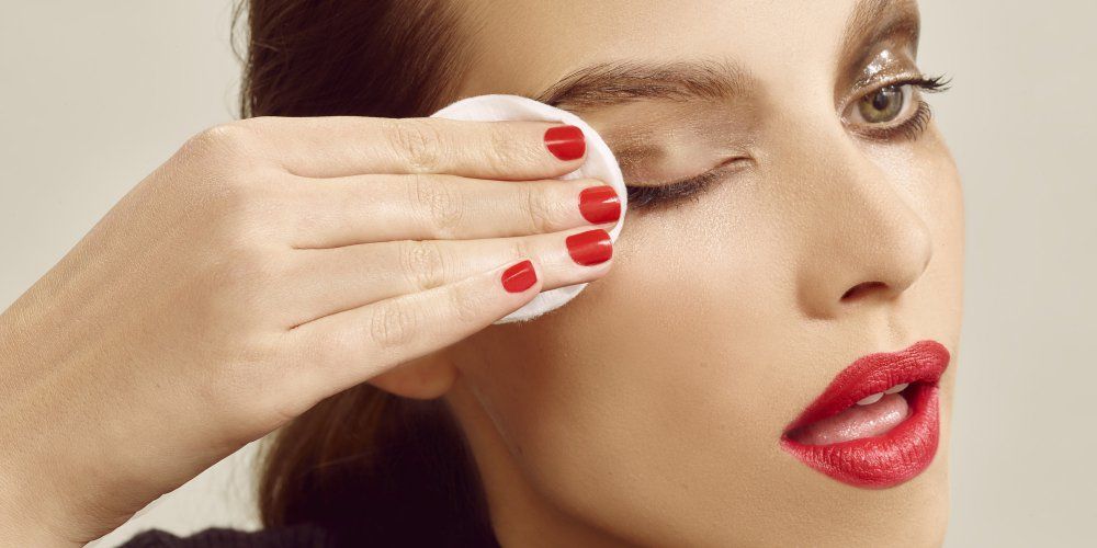 4 bonnes raisons d'arrêter d'utiliser des disques démaquillants en coton | So Busy Girls