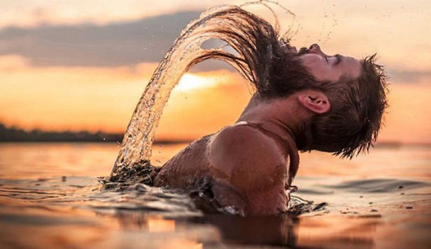 Quand les hommes essayent de parodier les photos de femmes et que le résultat est encore plus réussi que l'original | So Busy Girls