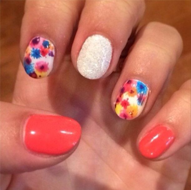 28 nail arts parfaits pour le printemps | So Busy Girls