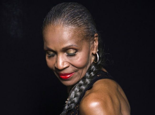 La mamie la plus en forme du monde vient de fêter ses 80 ans | So Busy Girls
