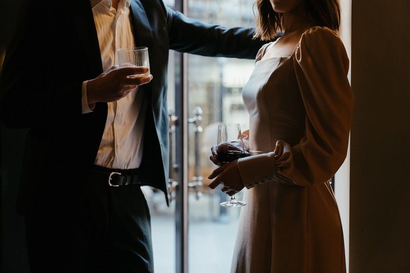 Voilà pourquoi on reste toujours bien trop longtemps à un rendez-vous raté | So Busy Girls