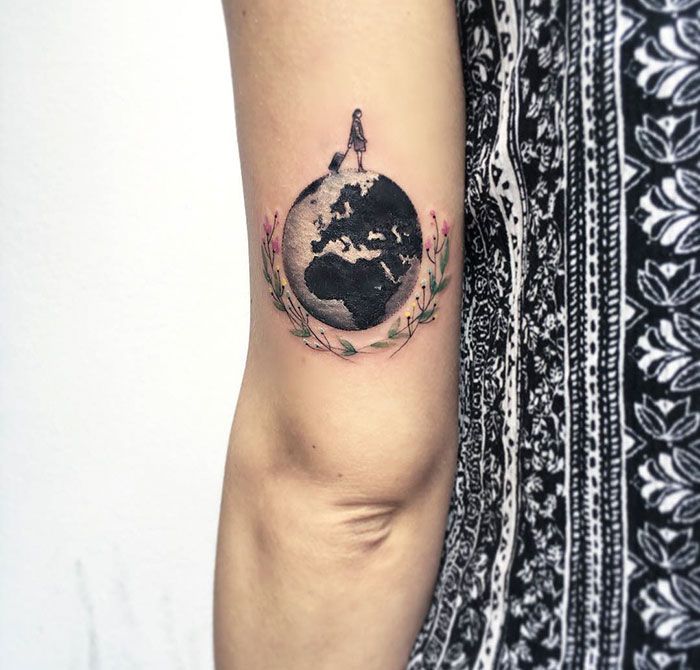 Cette artiste réalise de petits tatouages ronds magnifiques | So Busy Girls