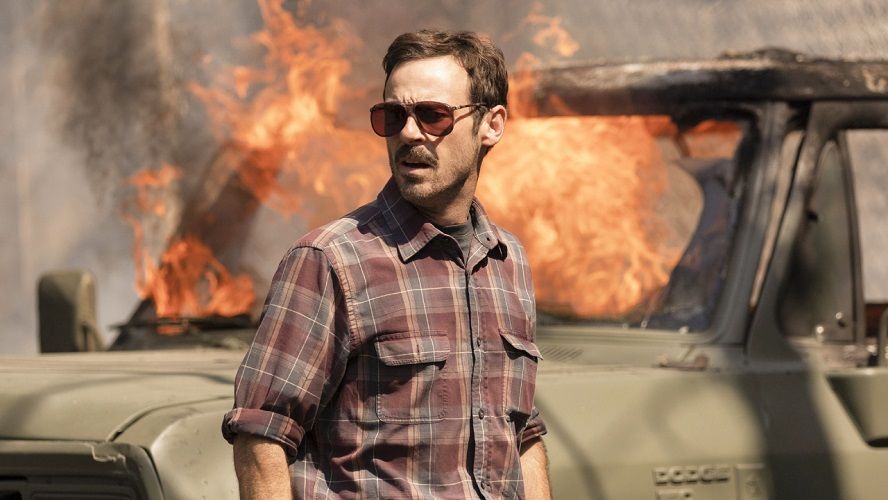 Netflix dévoile une bande-annonce explosive pour la saison 3 de Narcos: Mexico | So Busy Girls