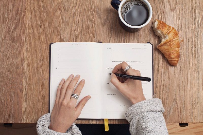 5 façons simples de rester sereine quand on est blessée et qu'on ne peut pas faire de sport | So Busy Girls