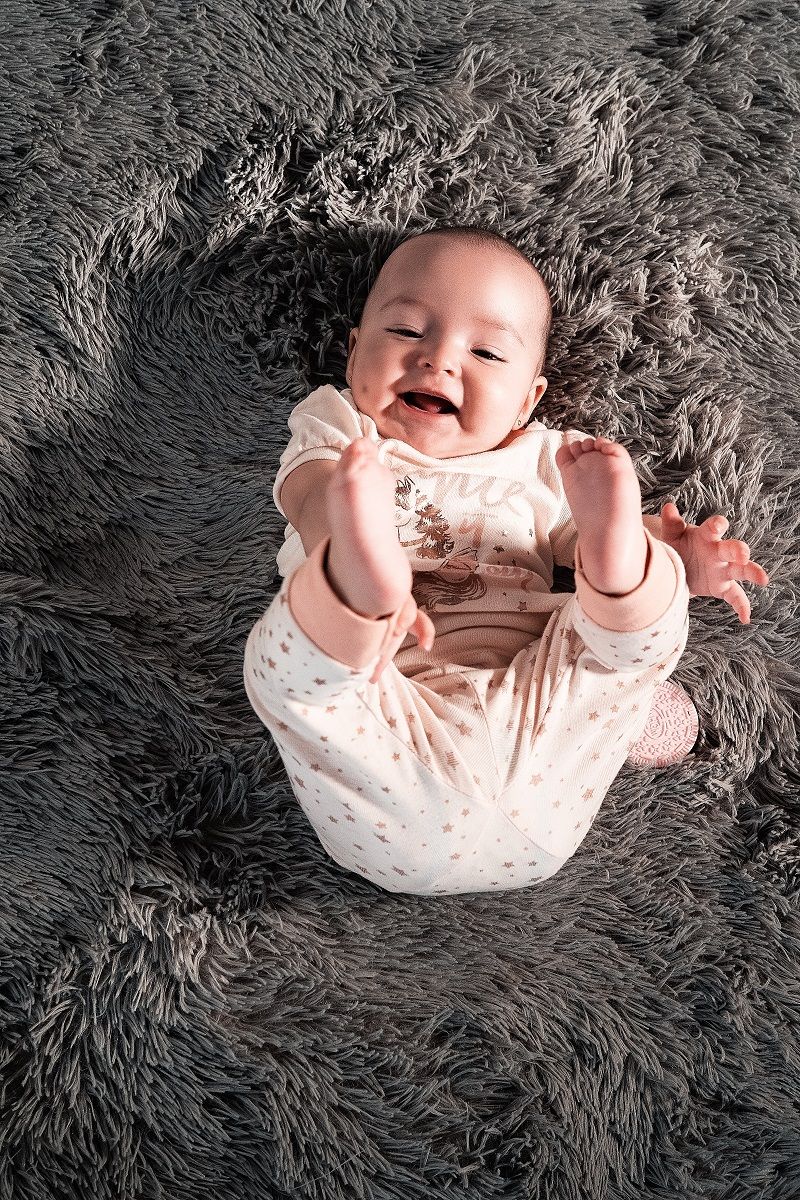 bebe-fille-sourire