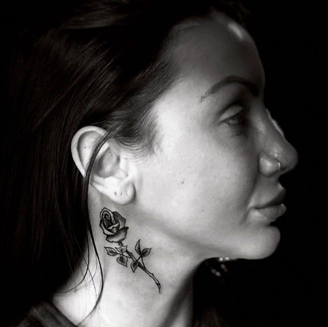 15 tatouages sexy et osés à vous faire dans le cou | So Busy Girls