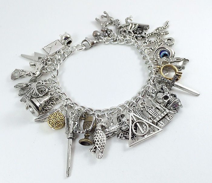 Un bracelet à breloques d'inspiration Harry Potter | So Busy Girls