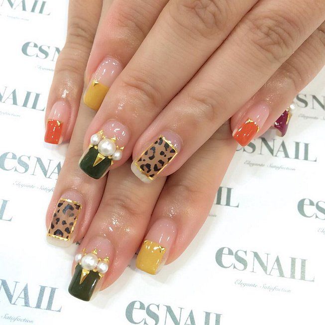 Nail art graphique, à taches et à perles | So Busy Girls