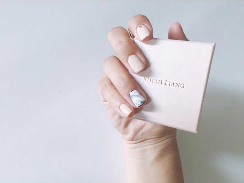 La dernière tendance nail art : les ongles marbrés | So Busy Girls