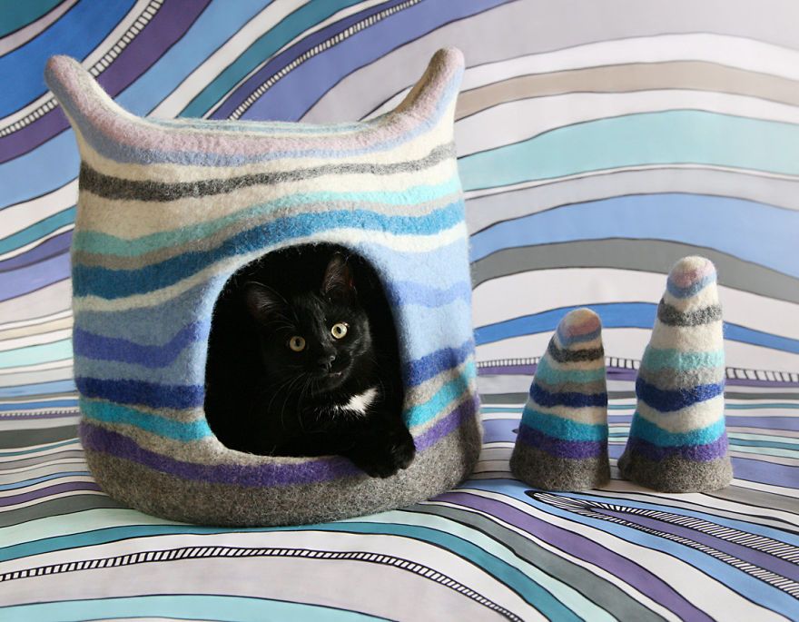 Elle crée des maisons pour chat pleines de couleur vraiment adorables | So Busy Girls