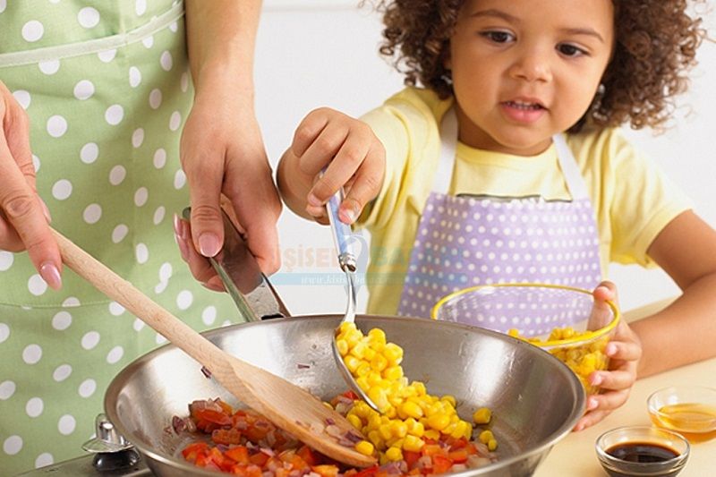 METTRE LES ENFANTS A LA BONNE HAUTEUR | So Busy Girls