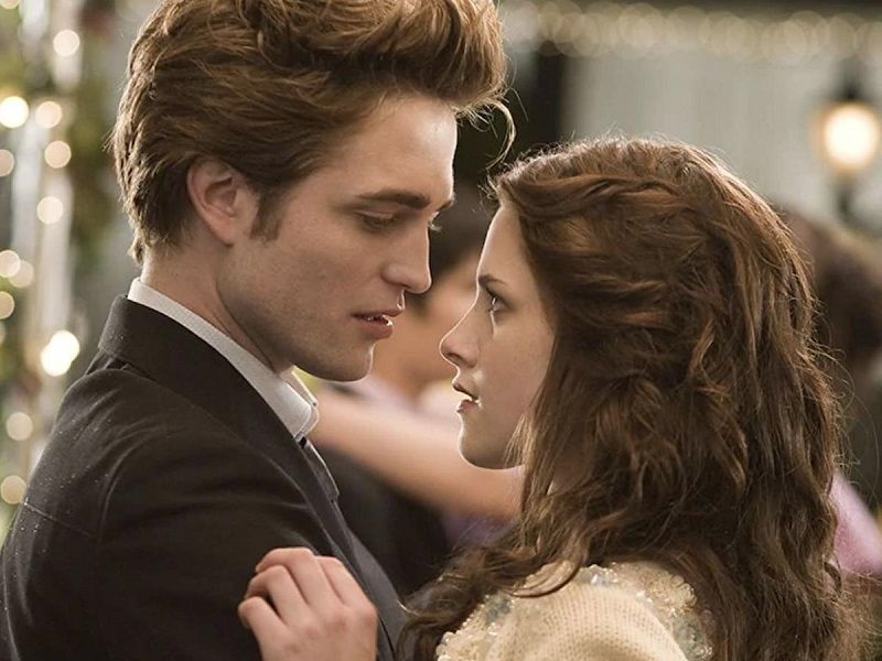 Stephenie Meyer sort Midnight Sun, le nouveau roman de la saga Twilight | So Busy Girls
