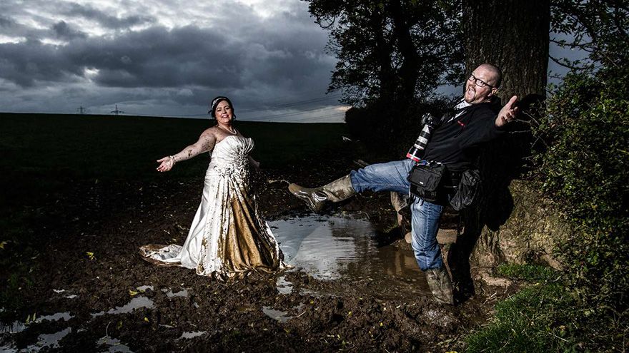 La mariée demande à une photographe de 9 ans de s'occuper du shooting de son mariage | So Busy Girls