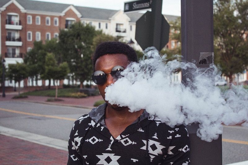 4 avantages des boutiques de cigarette électronique pour les amateurs de vapotage | So Busy Girls