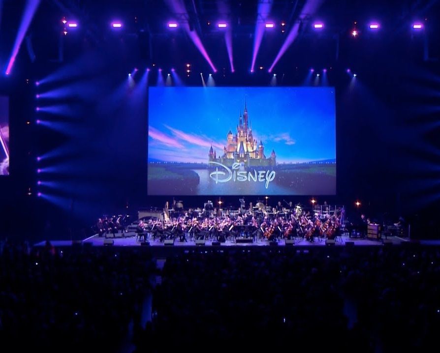 Disney lance une série de spectacles musicaux dans toute la France pour une incroyable expérience immersive | So Busy Girls
