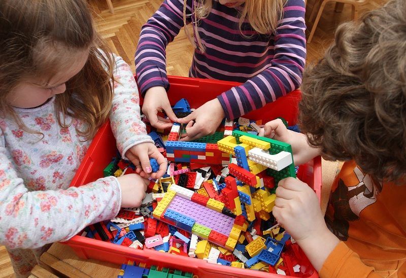 D'ici 2030, toutes les briques LEGO seront fabriquées en canne à sucre | So Busy Girls