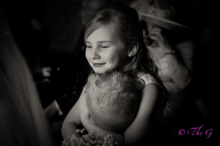 La mariée demande à une photographe de 9 ans de s'occuper du shooting de son mariage | So Busy Girls