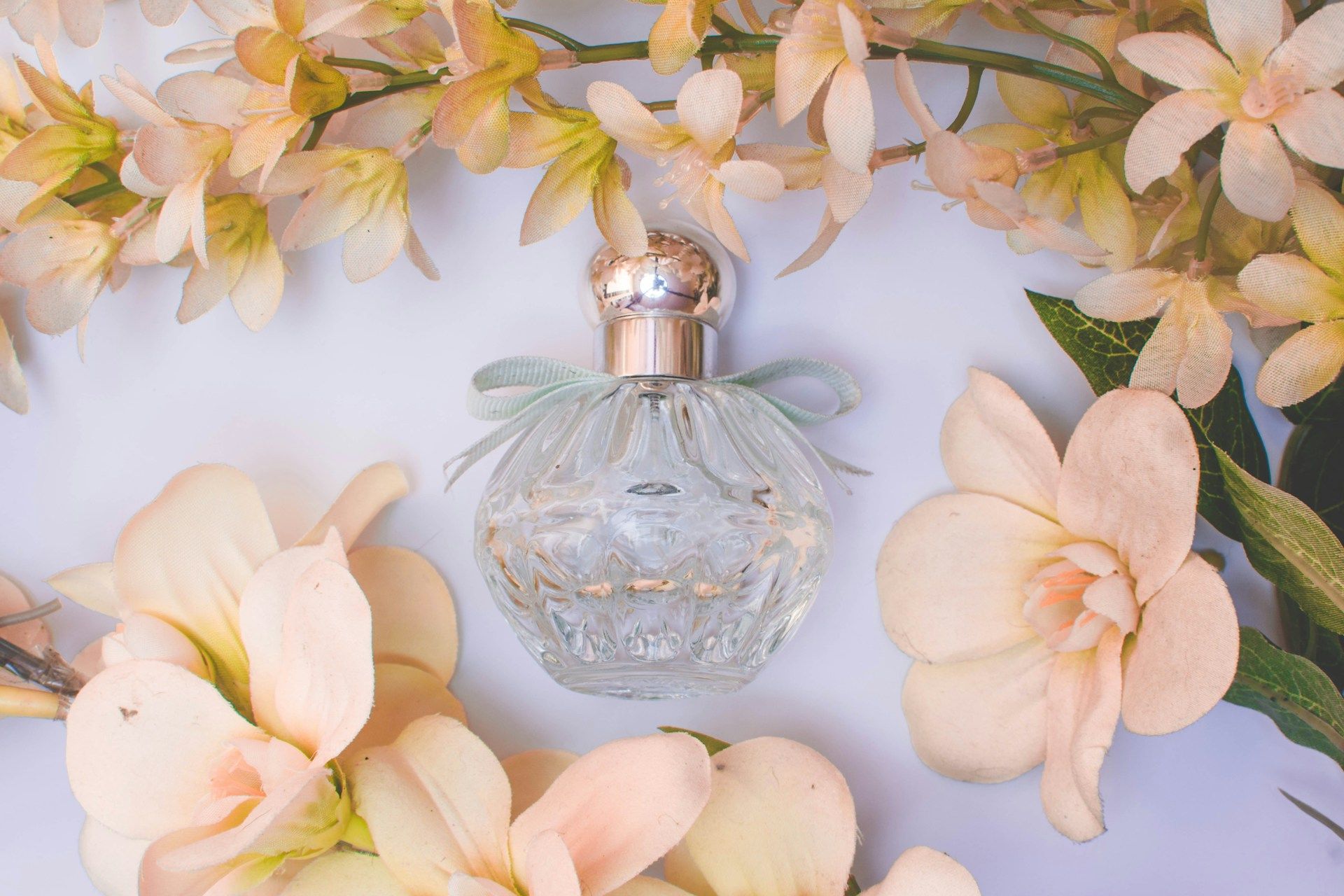 Pourquoi il ne faut pas ranger son parfum dans la salle de bain.
