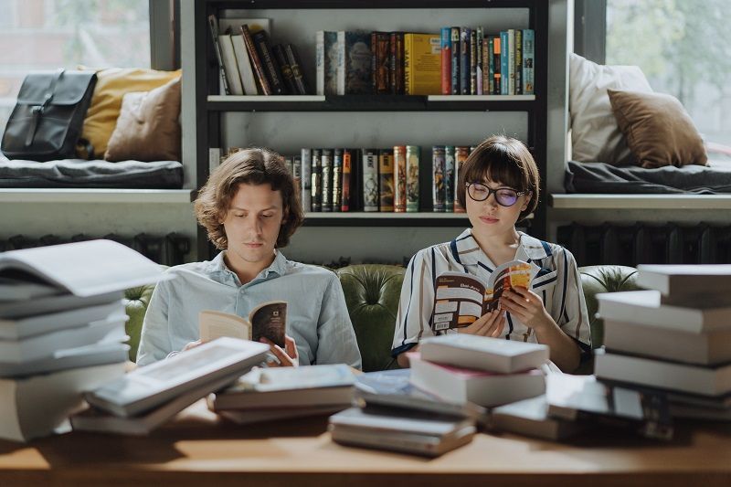 Pourquoi personne n'est totalement introverti ou totalement extraverti | So Busy Girls