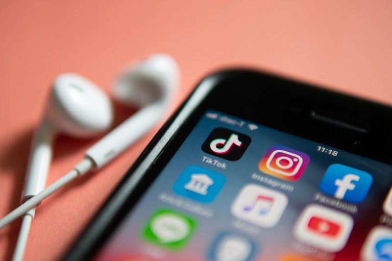 Instagram lance Reels, sa nouvelle fonctionnalité qui va concurrencer Tik Tok | So Busy Girls