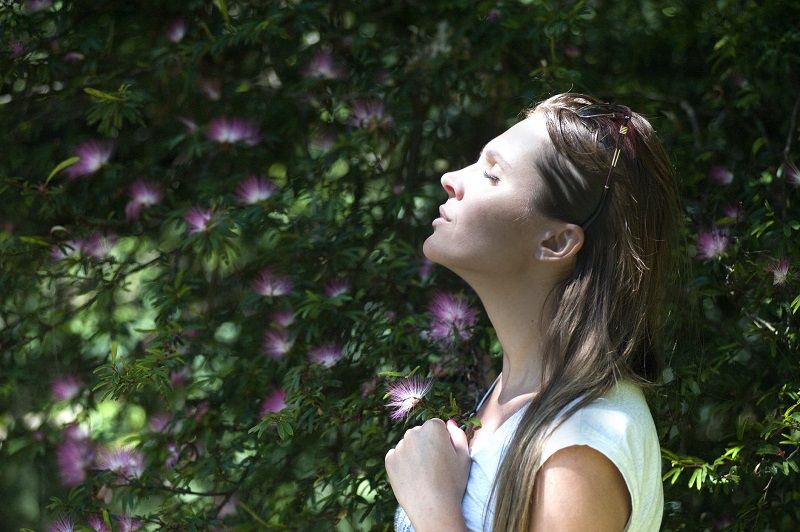 6 astuces pour se relaxer quand on est tendu mais qu'on n'arrive pas à méditer | So Busy Girls