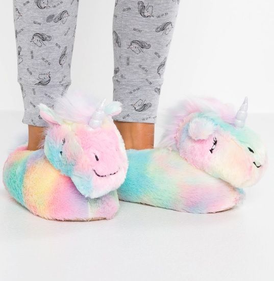 chaussons-licorne-arc-en-ciel