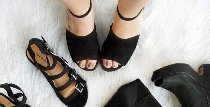 chaussures-femme-ronde-pieds-larges
