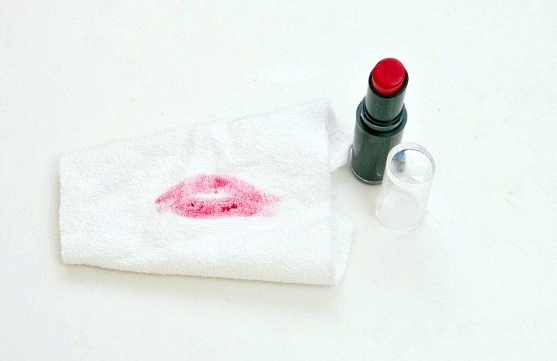 Comment détacher les vêtements facilement ?
